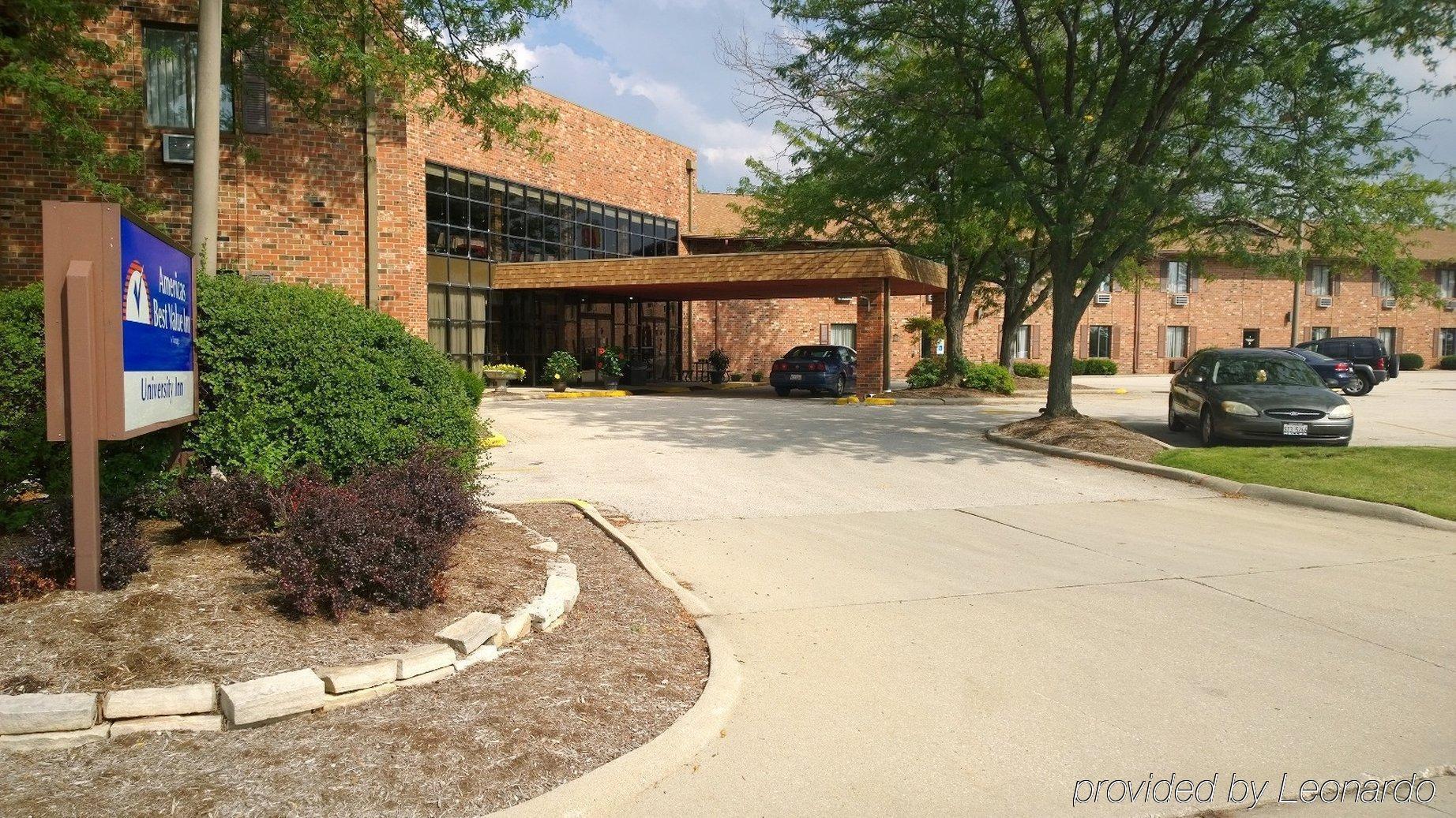 Clarion Pointe Bloomington-Normal Near I-55 And University מראה חיצוני תמונה
